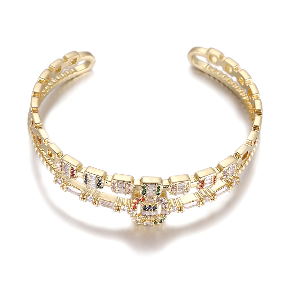 Minimalist Gold Bracelet - YJC-E-01
