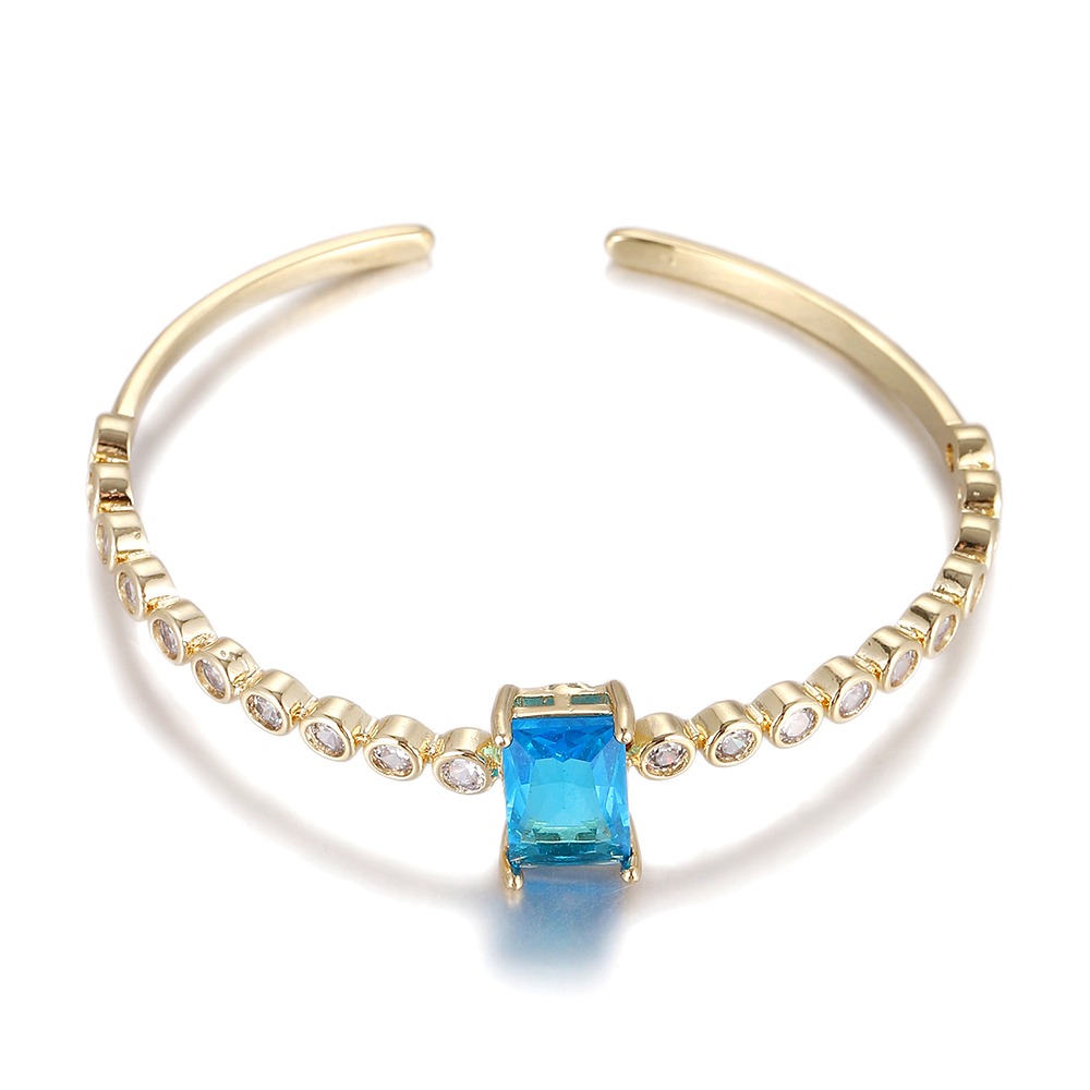 Designer Gold Bracelet - YJC-F-09