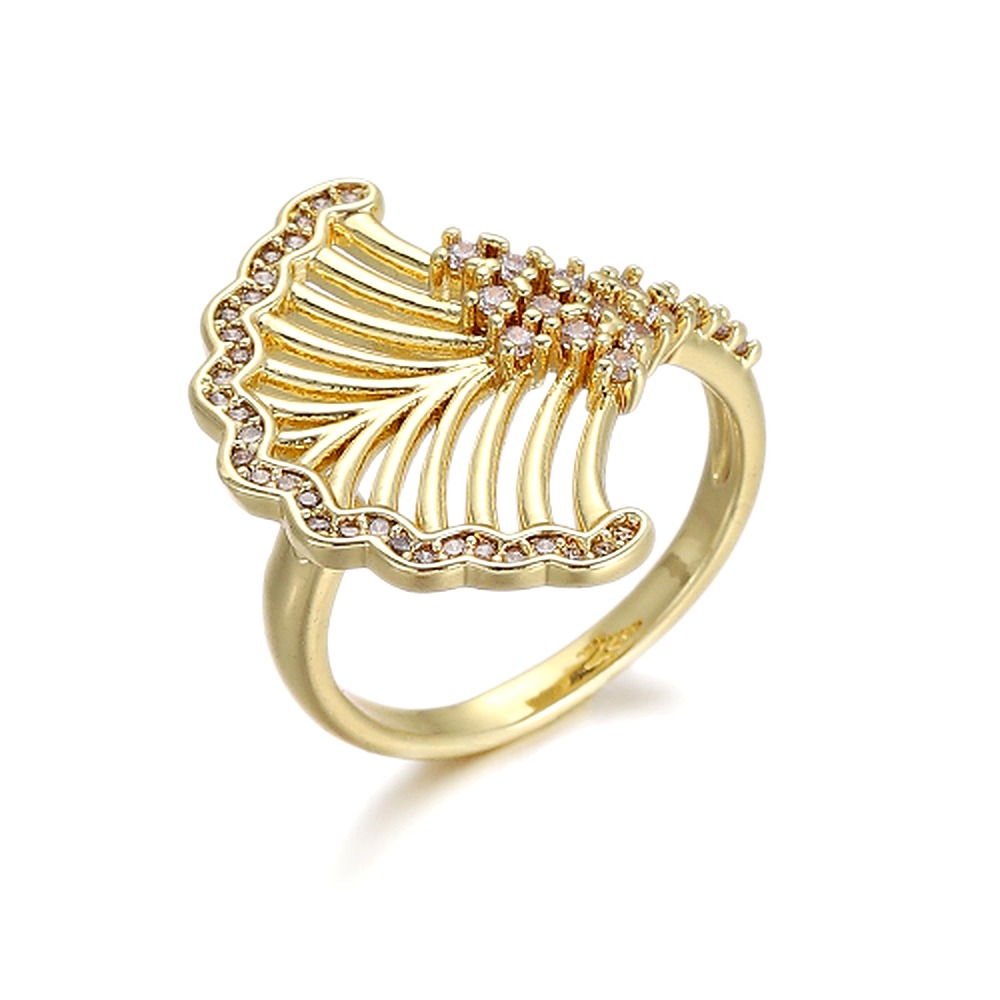 Wave Ribbed Pavé Ring